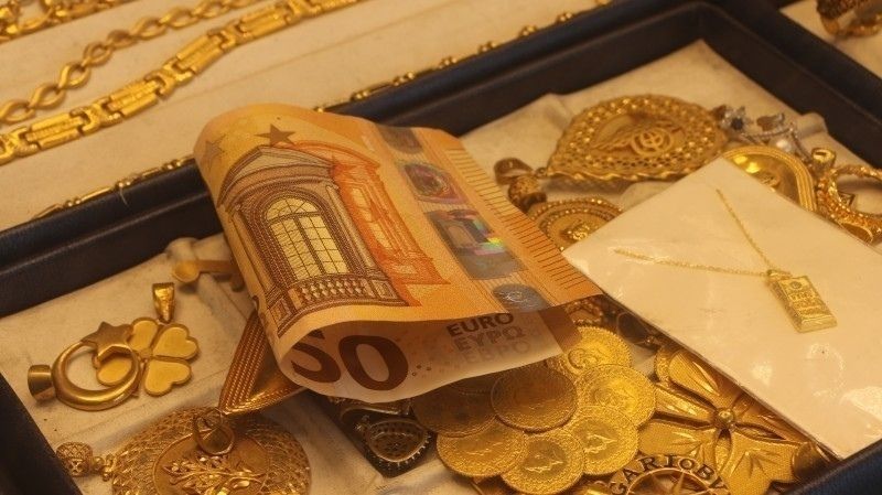 Altında Son Durum:14 Nisan 2026 Gram ve çeyrek altın kaç TL oldu? Altın fiyatları ne kadar?